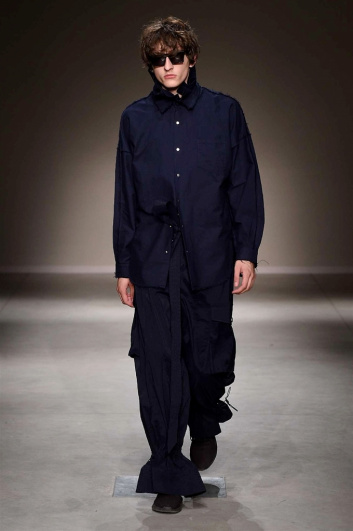 Fotoservizio/SS 2018/WOMEN/ANGEL CHEN/DP2/2