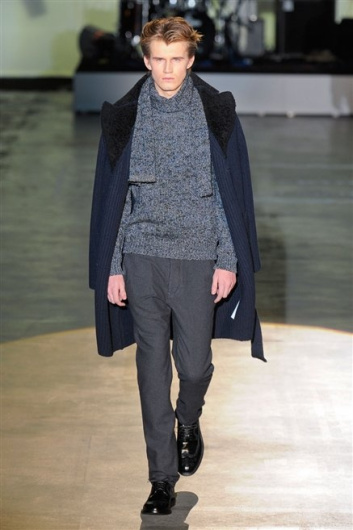 Fotoservizio/FW 2012-2013/MEN/ICEBERG/D1/26