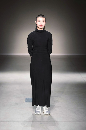 Fotoservizio/SS 2018/WOMEN/ANGEL CHEN/DP2/2