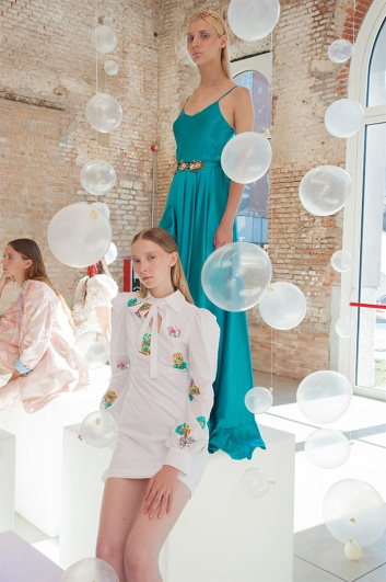 Fotoservizio/SS 2018/WOMEN/ALCOOLIQUE/DP2/4