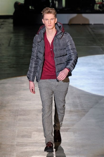 Fotoservizio/FW 2012-2013/MEN/ICEBERG/D1/33