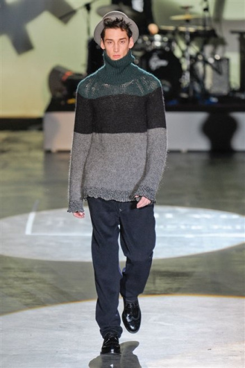Fotoservizio/FW 2012-2013/MEN/ICEBERG/D1/40