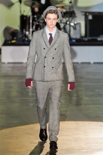 Fotoservizio/FW 2012-2013/MEN/ICEBERG/D1/44