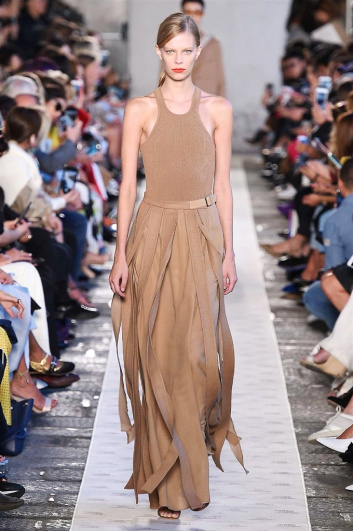 Fotoservizio/SS 2018/WOMEN/MAX MARA/DP2/3