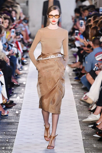 Fotoservizio/SS 2018/WOMEN/MAX MARA/DP2/5