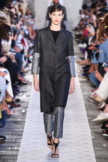 Fotoservizio/SS 2018/WOMEN/MAX MARA/DP2/2