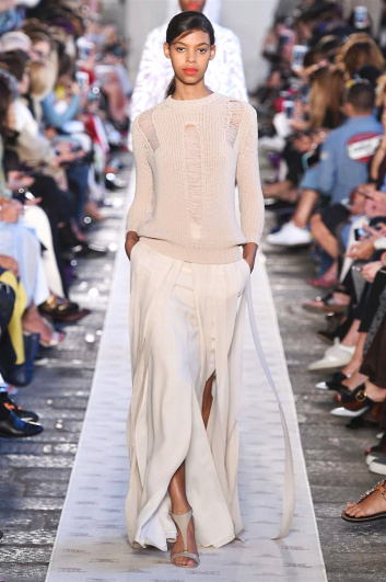 Fotoservizio/SS 2018/WOMEN/MAX MARA/DP2/8