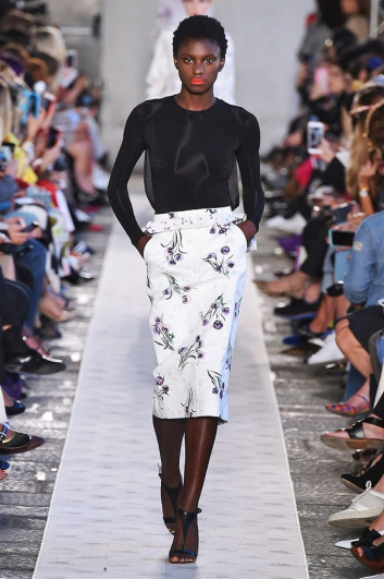 Fotoservizio/SS 2018/WOMEN/MAX MARA/DP2/13