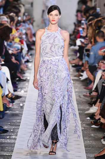 Fotoservizio/SS 2018/WOMEN/MAX MARA/DP2/0