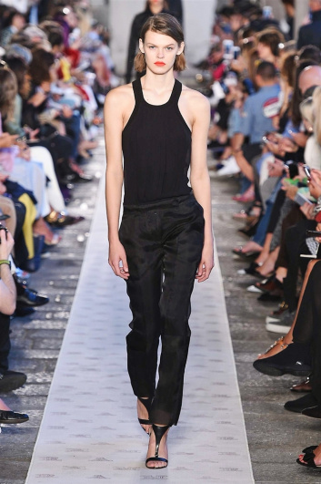 Fotoservizio/SS 2018/WOMEN/MAX MARA/DP2/5
