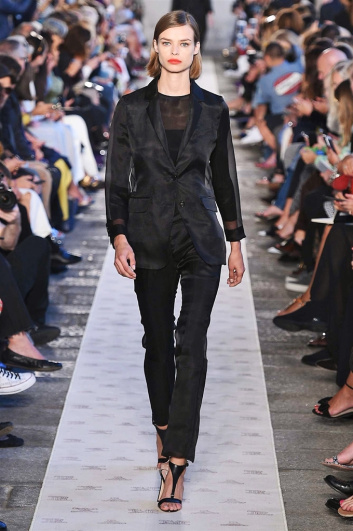 Fotoservizio/SS 2018/WOMEN/MAX MARA/DP2/7