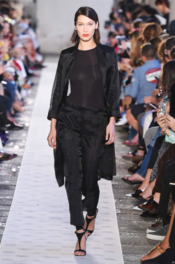 Fotoservizio/SS 2018/WOMEN/MAX MARA/DP2/8