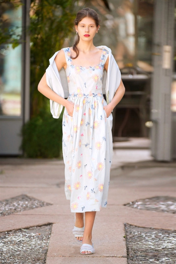 Fotoservizio/SS 2018/WOMEN/LUISA BECCARIA/DP2/1