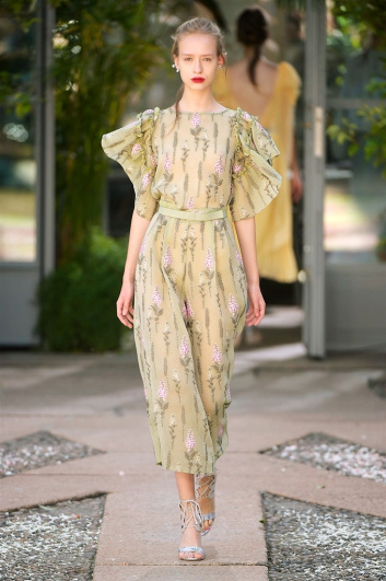 Fotoservizio/SS 2018/WOMEN/LUISA BECCARIA/DP2/8