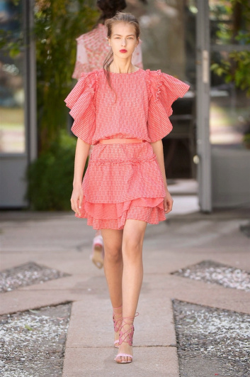Fotoservizio/SS 2018/WOMEN/LUISA BECCARIA/DP2/6