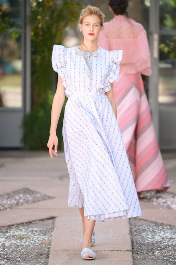 Fotoservizio/SS 2018/WOMEN/LUISA BECCARIA/DP2/5