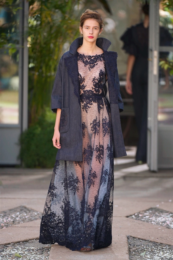 Fotoservizio/SS 2018/WOMEN/LUISA BECCARIA/DP2/4