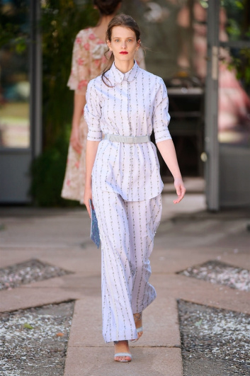 Fotoservizio/SS 2018/WOMEN/LUISA BECCARIA/DP2/1