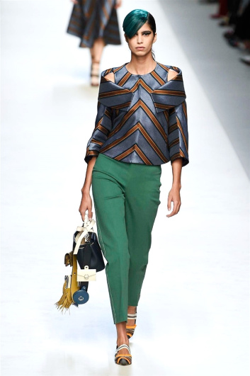 Fotoservizio/SS 2018/WOMEN/FENDI/DP2/1