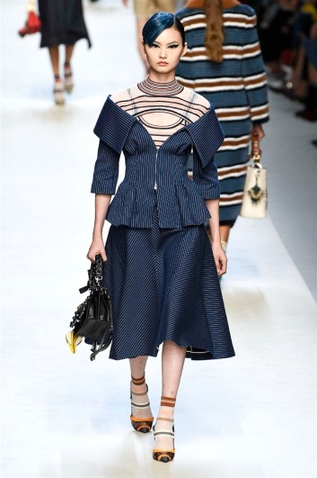 Fotoservizio/SS 2018/WOMEN/FENDI/DP2/3