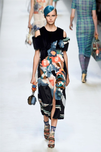 Fotoservizio/SS 2018/WOMEN/FENDI/DP2/3