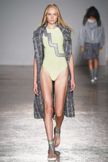 Fotoservizio/SS 2018/WOMEN/CRISTIANO BURANI/DP2/0