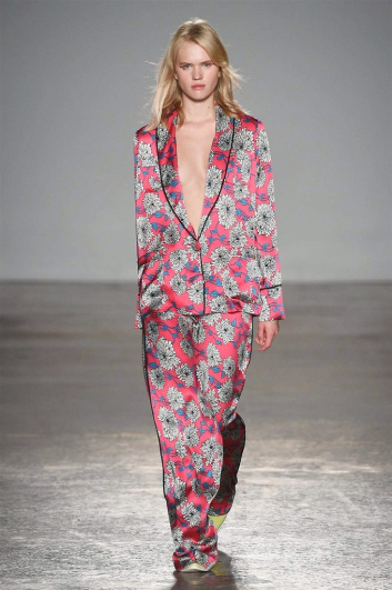 Fotoservizio/SS 2018/WOMEN/CRISTIANO BURANI/DP2/0