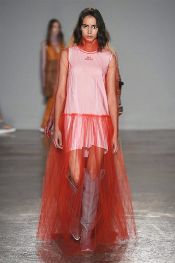 Fotoservizio/SS 2018/WOMEN/CRISTIANO BURANI/DP2/2
