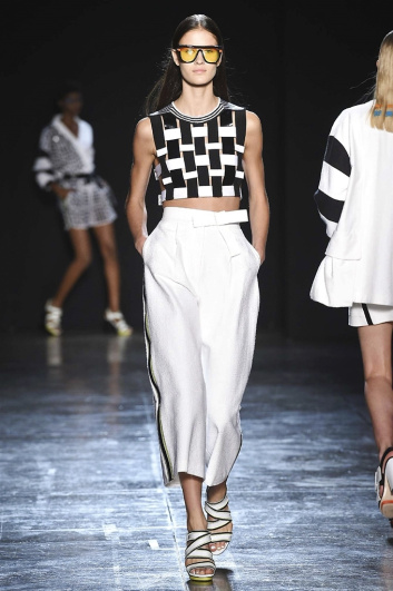 Fotoservizio/SS 2018/WOMEN/BYBLOS MILANO/DP2/1