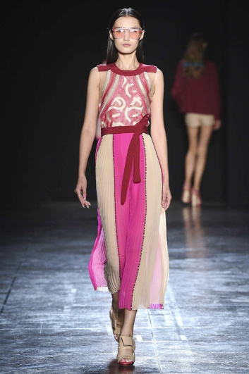 Fotoservizio/SS 2018/WOMEN/BYBLOS MILANO/DP2/15