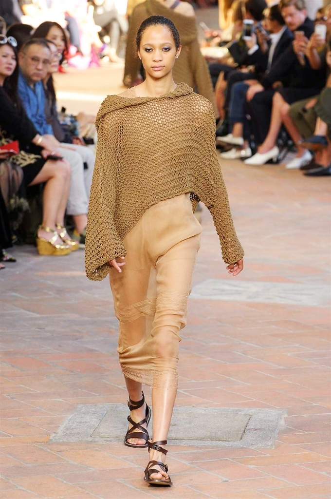 Fotoservizio/SS 2018/WOMEN/ALBERTA FERRETTI/DP2/0
