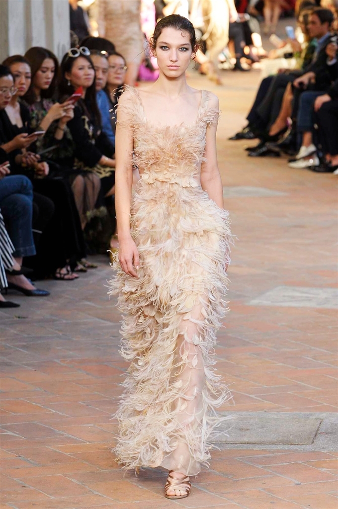 Fotoservizio/SS 2018/WOMEN/ALBERTA FERRETTI/DP2/7