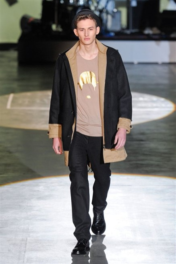 Fotoservizio/FW 2012-2013/MEN/ICEBERG/D1/7