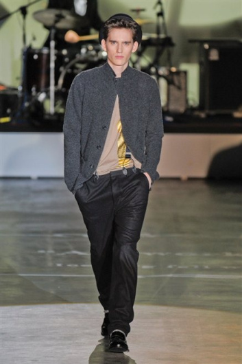 Fotoservizio/FW 2012-2013/MEN/ICEBERG/D1/9