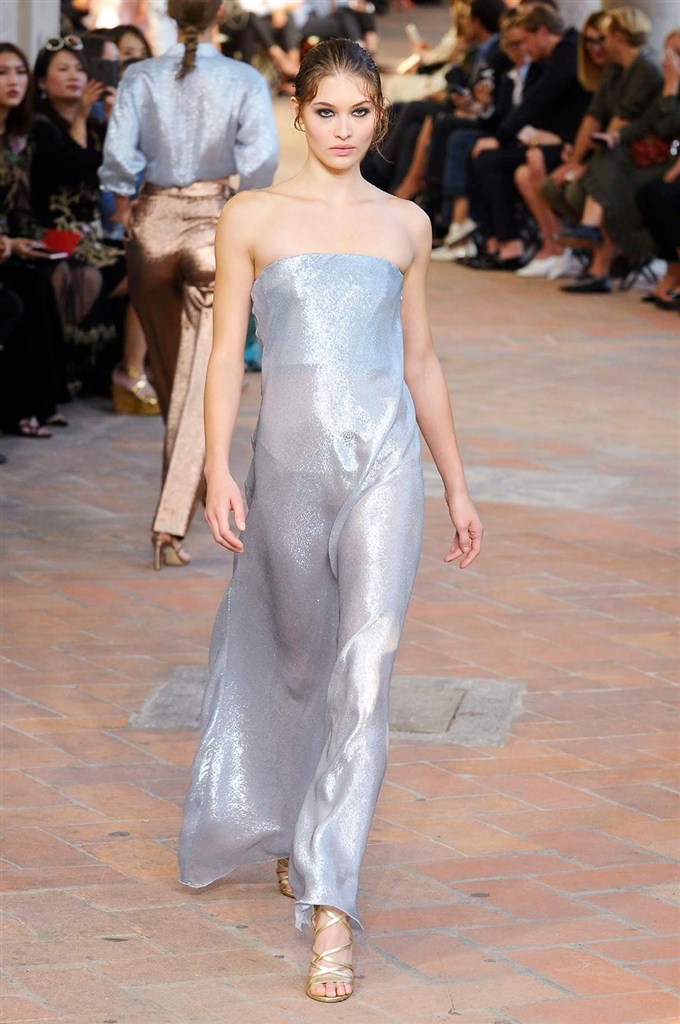 Fotoservizio/SS 2018/WOMEN/ALBERTA FERRETTI/DP2/1