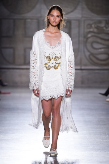 Fotoservizio/SS 2018/WOMEN/FAUSTO PUGLISI/DP2/2