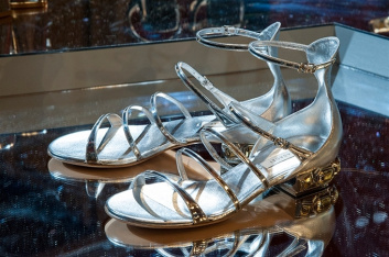 Fotoservizio/SS 2018/WOMEN/CASADEI/DP2/40