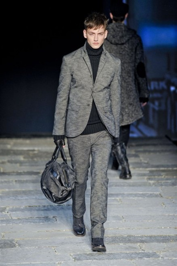 Fotoservizio/FW 2012-2013/MEN/JOHN VARVATOS/D1/27