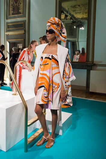 Fotoservizio/SS 2018/WOMEN/EMILIO PUCCI/DP2/5