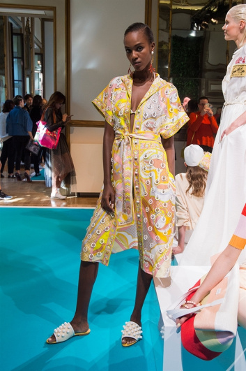 Fotoservizio/SS 2018/WOMEN/EMILIO PUCCI/DP2/53