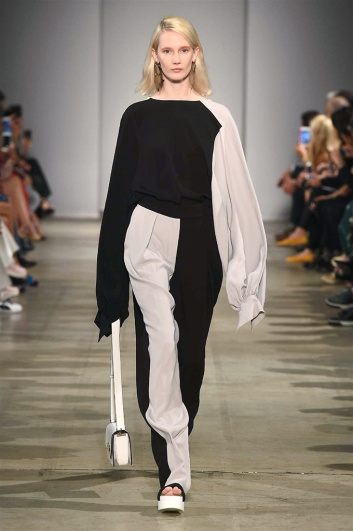 Fotoservizio/SS 2018/WOMEN/ANTEPRIMA/DP2/0