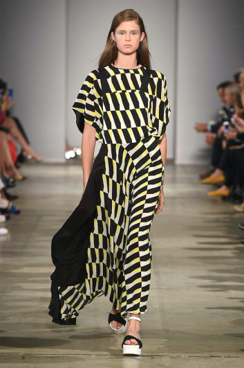 Fotoservizio/SS 2018/WOMEN/ANTEPRIMA/DP2/4