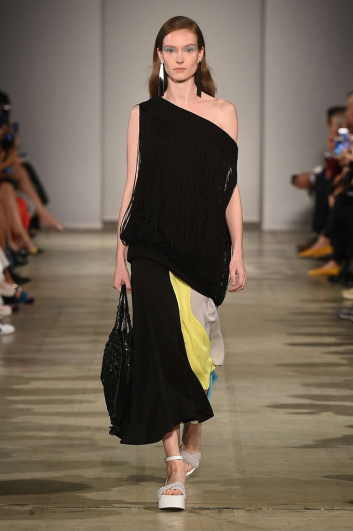 Fotoservizio/SS 2018/WOMEN/ANTEPRIMA/DP2/0
