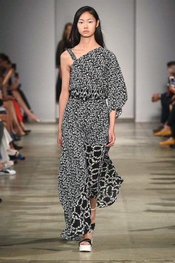 Fotoservizio/SS 2018/WOMEN/ANTEPRIMA/DP2/4