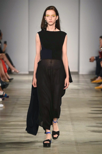 Fotoservizio/SS 2018/WOMEN/ANTEPRIMA/DP2/3