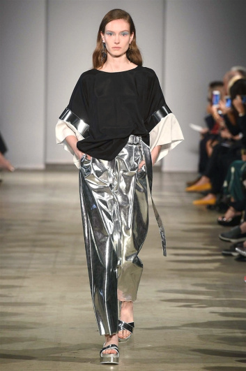 Fotoservizio/SS 2018/WOMEN/ANTEPRIMA/DP2/1