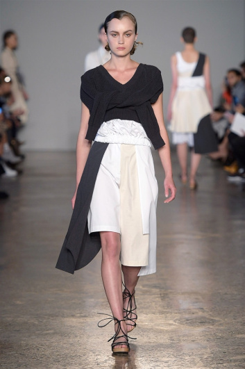Fotoservizio/SS 2018/WOMEN/LUCIO VANOTTI/DP2/2