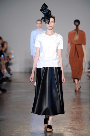 Fotoservizio/SS 2018/WOMEN/LUCIO VANOTTI/DP2/4