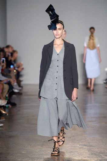 Fotoservizio/SS 2018/WOMEN/LUCIO VANOTTI/DP2/9