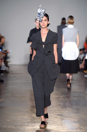 Fotoservizio/SS 2018/WOMEN/LUCIO VANOTTI/DP2/15